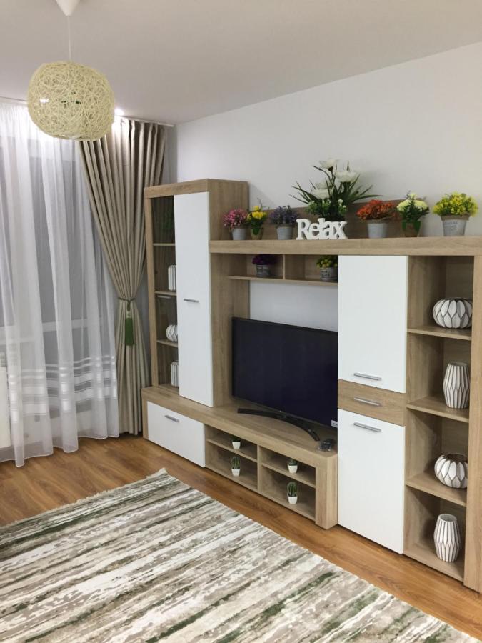 Roby Apartament บูคาเรสต์ ภายนอก รูปภาพ